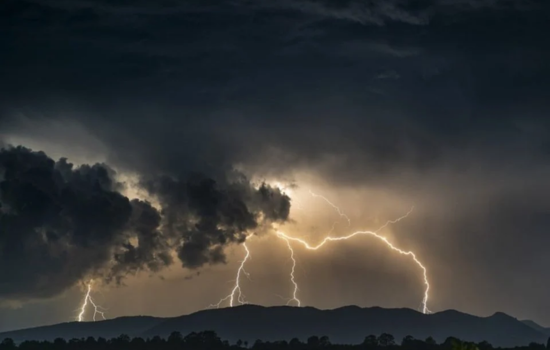 Storm Prediction App: Stay Safe and Prepared